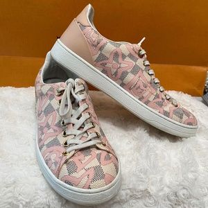 LV sneakers